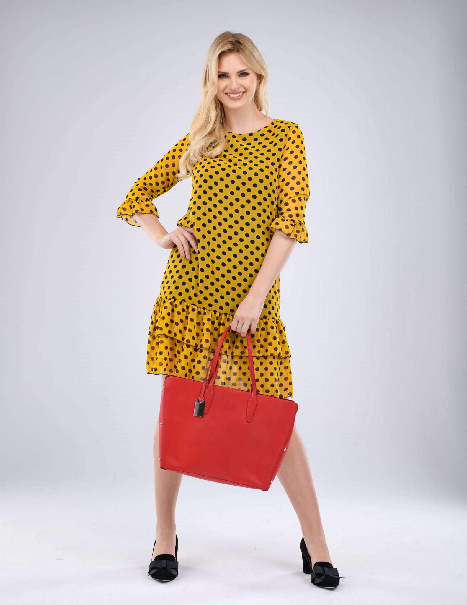 Trapezowa sukienka szyfonowa LEMA model Ewelina - wzór w modne grochy - sukienka w stylu retro - żółta 1