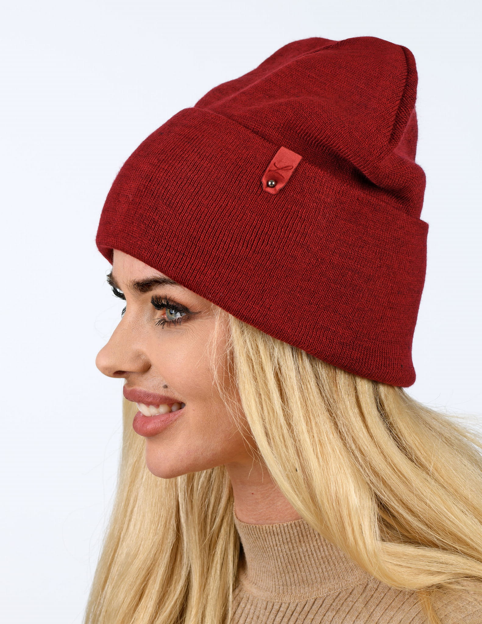 zimowa czapka damska LEMA-mini-bordowa-1.jpg