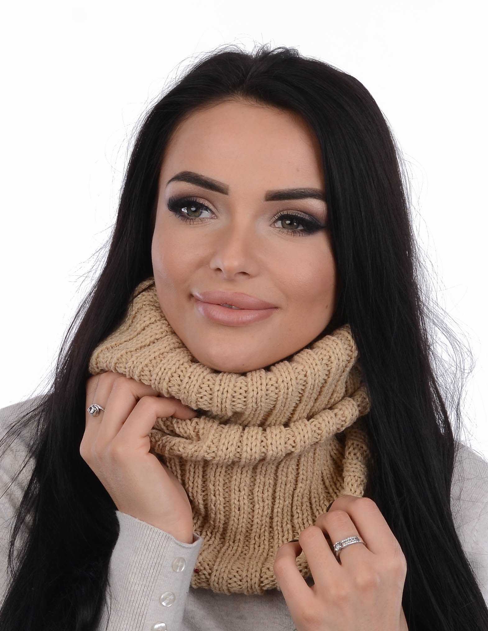 Olivia Sesja II czapki 10-202000825_1.jpg